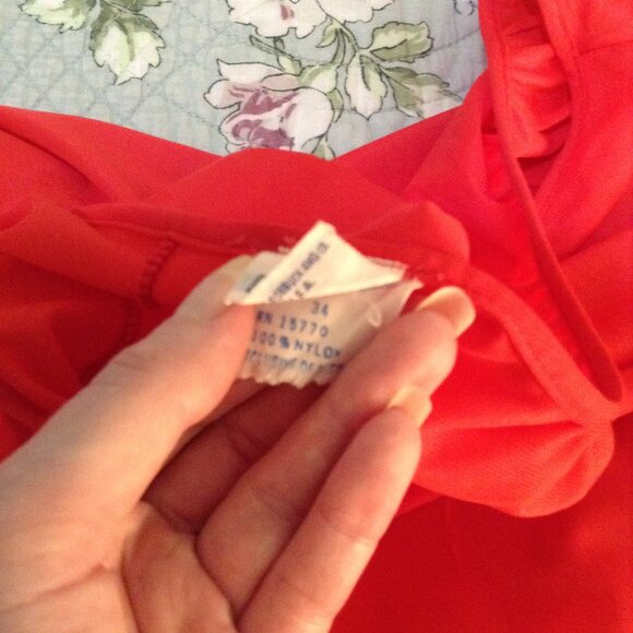 Vintage 1960s Red-Orange Ruffled Capri Nylon Pajamas - Picture 6 of 6